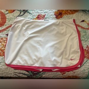 NIKE tennis skirt !! Size large